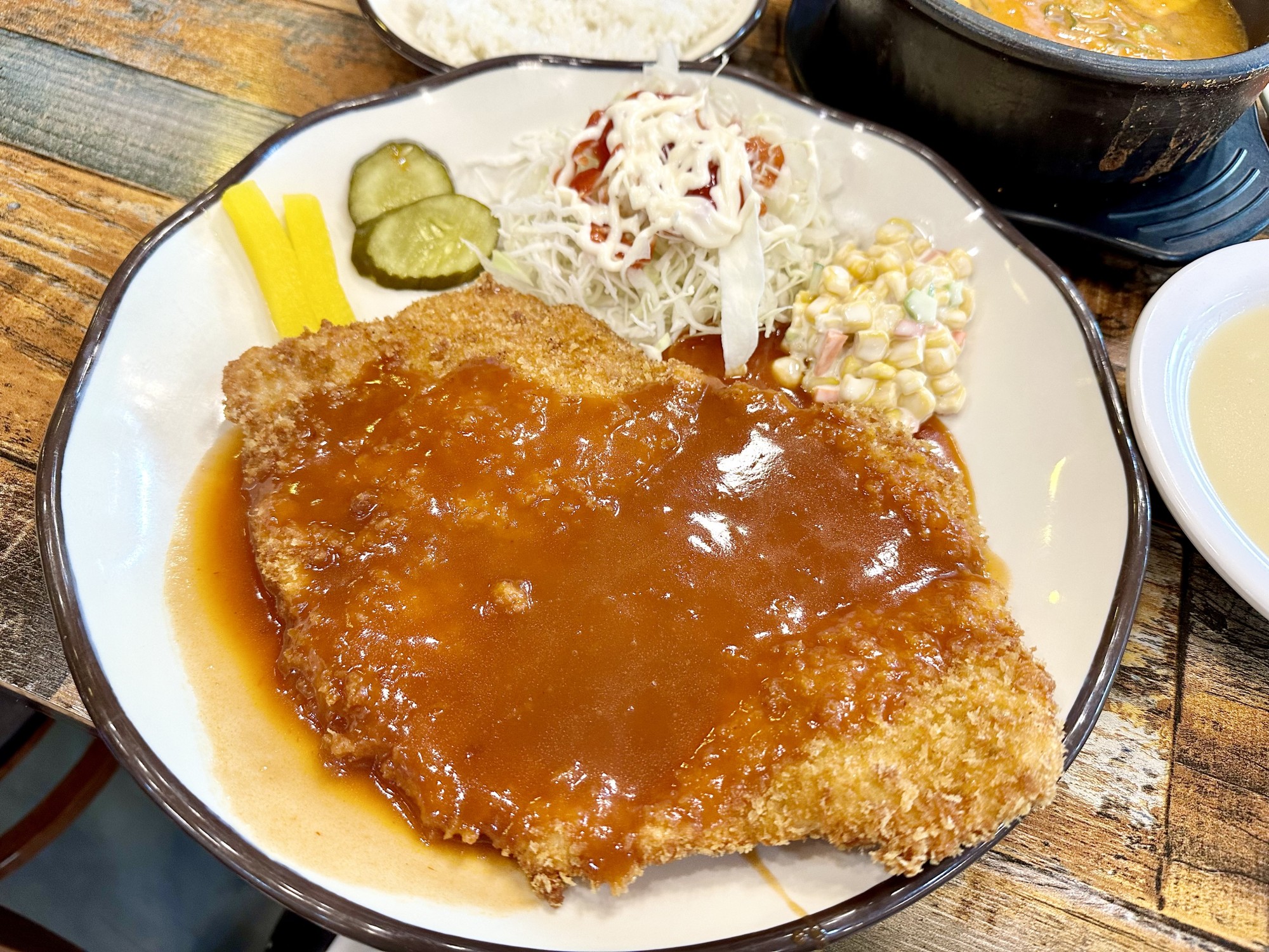 아산 경양식 돈까스 맛집 :: 추억에 봉쥴 돈까스와 삼겹살이 있는 밤골생고기 :)