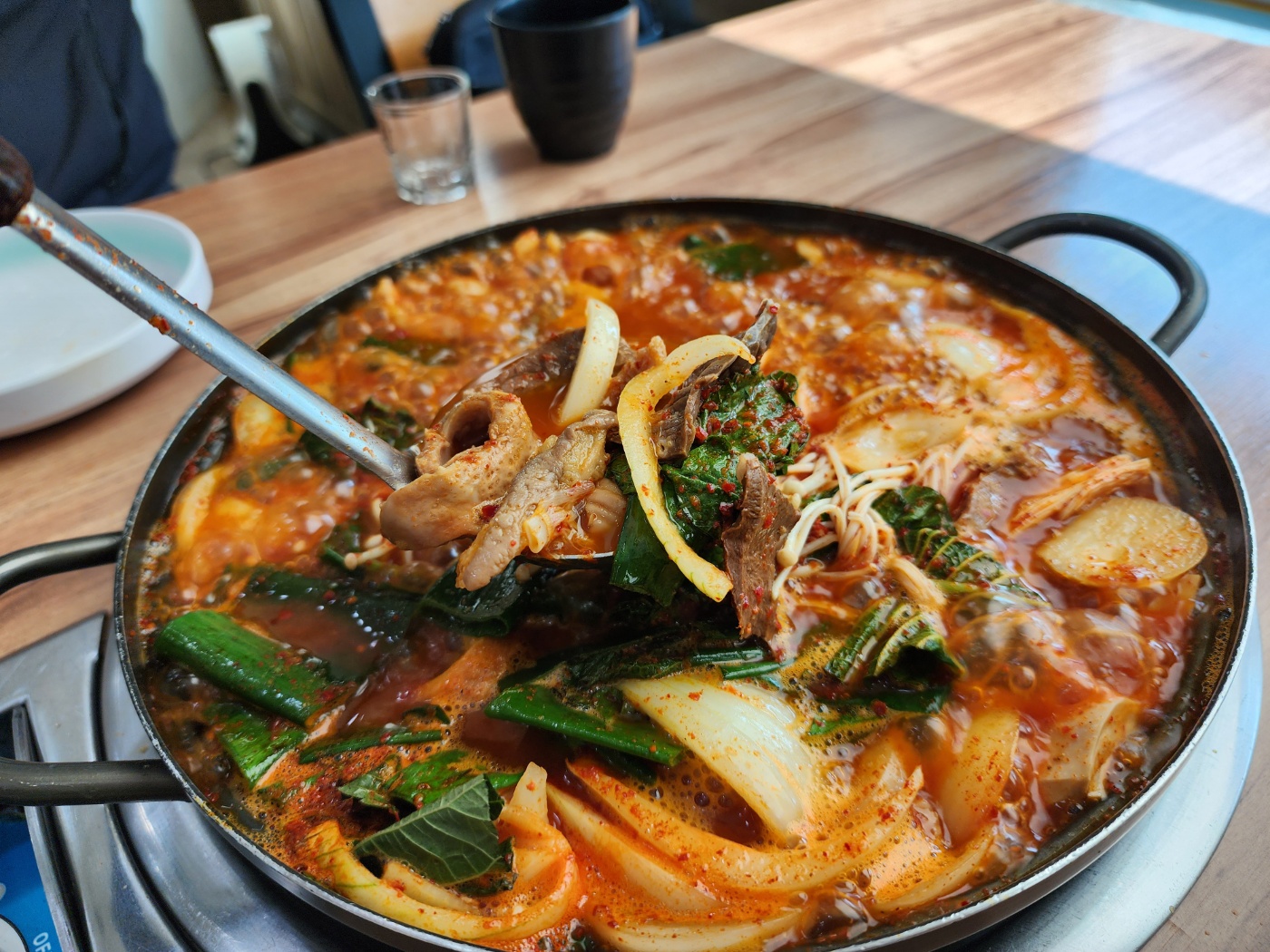 아산 맛집 왕거미식당 소내장전골