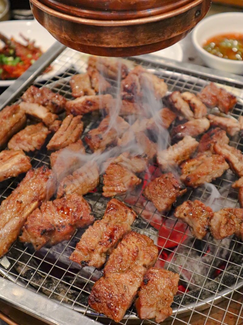 아산 숯불 돼지갈비 맛집 남산촌장골, 함흥냉면에 갈비 한점